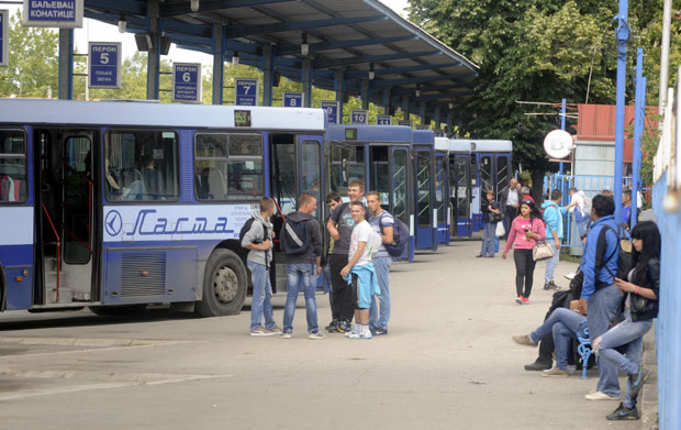 Броје путнике ка периферији